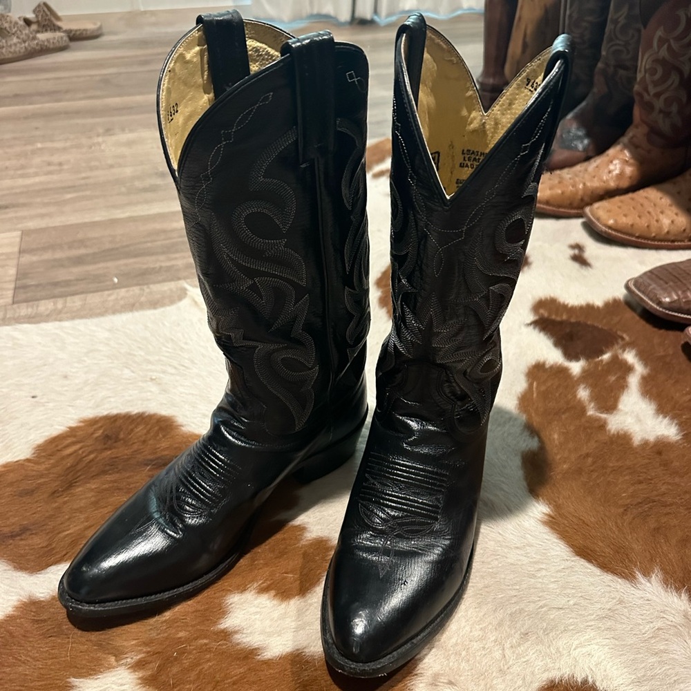 Dan post black leather boots